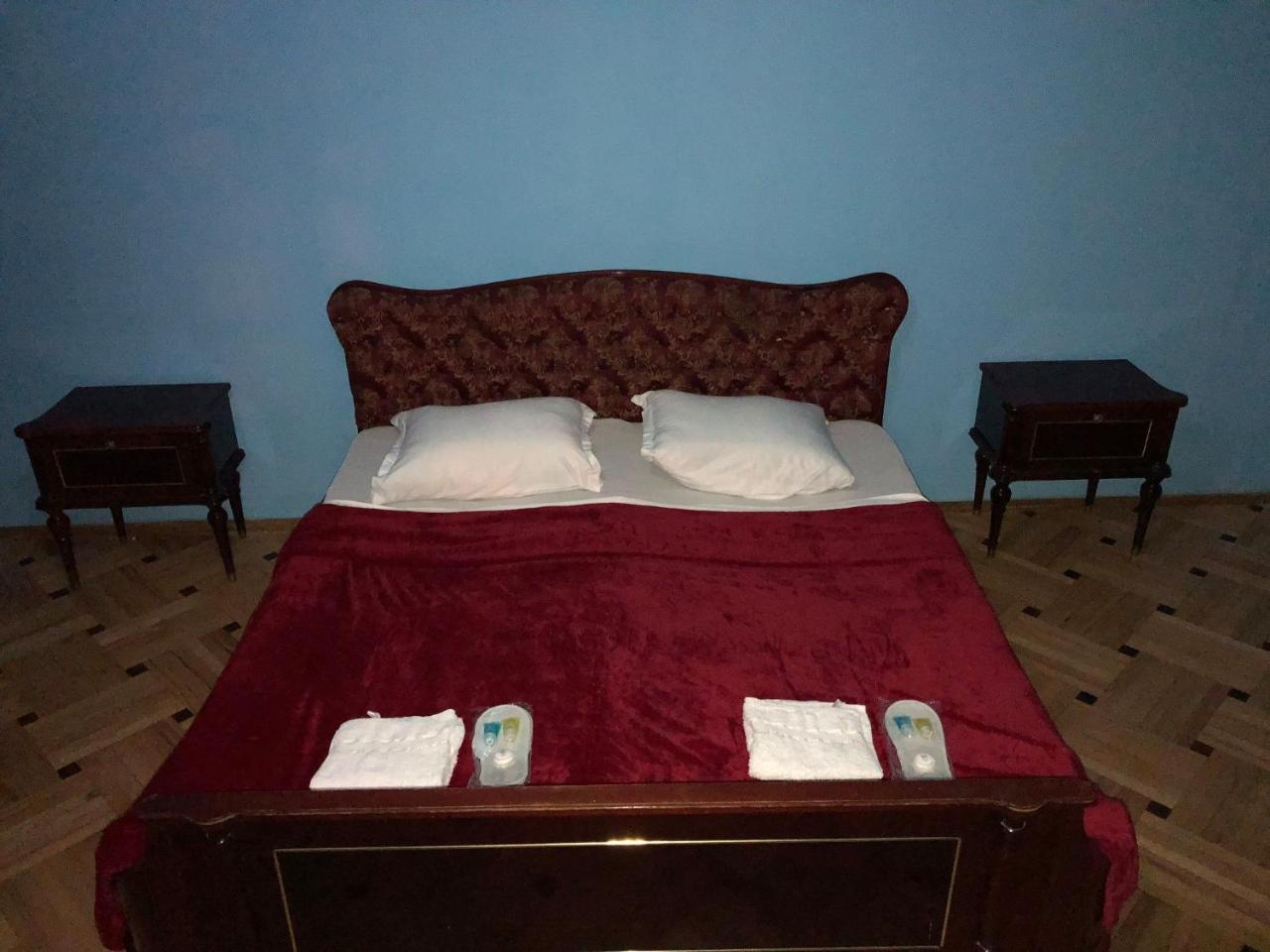 Lucky Family Hotel Tbilisi Eksteriør bilde